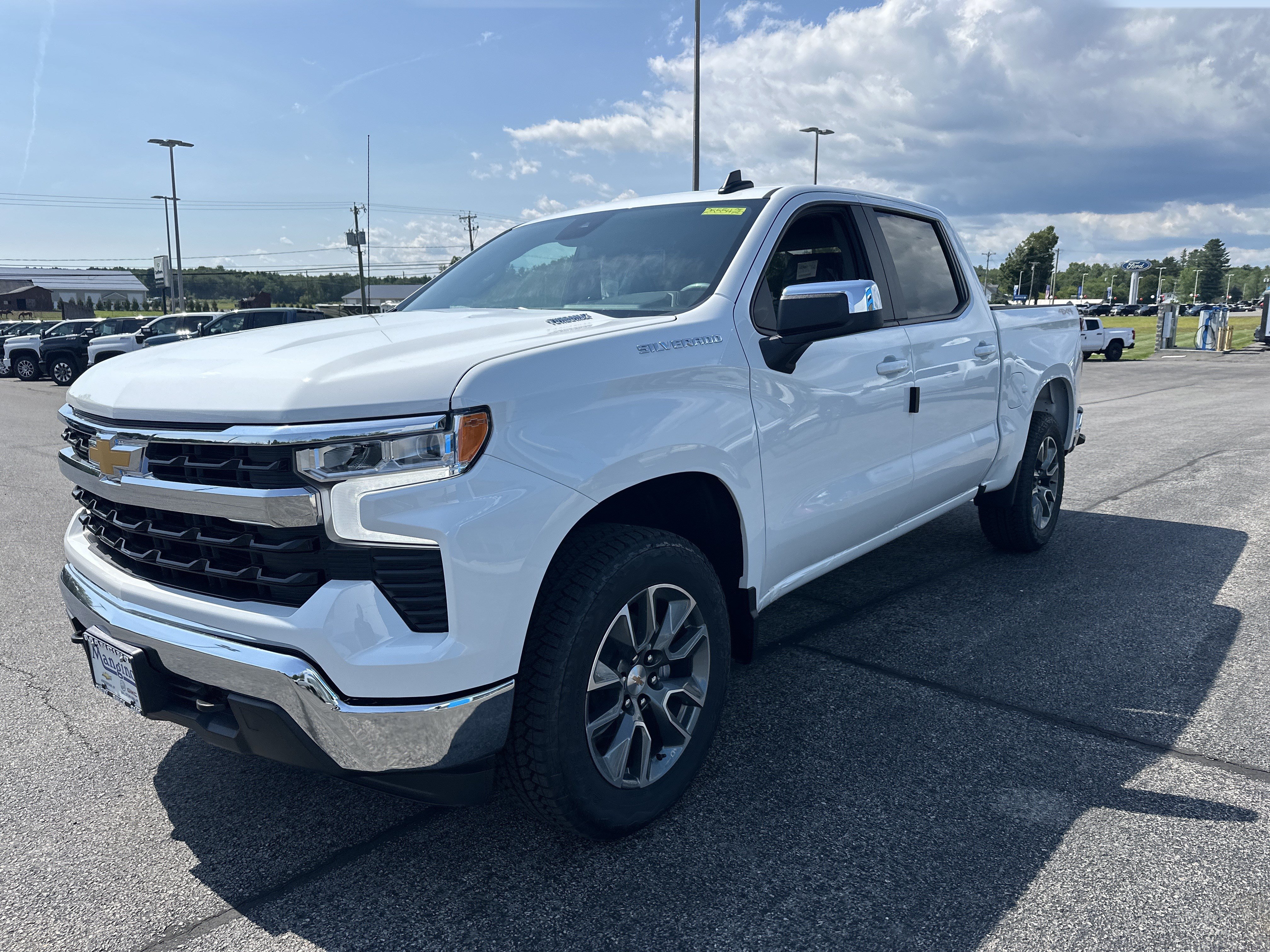 New 2026 Chevrolet Silverado 1500 LT AWD/4WD image 3