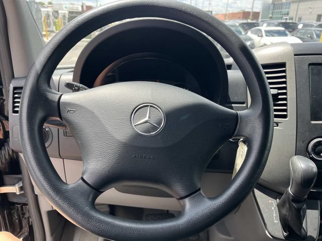 Used 2013 Mercedes-Benz Sprinter 2500 image 12