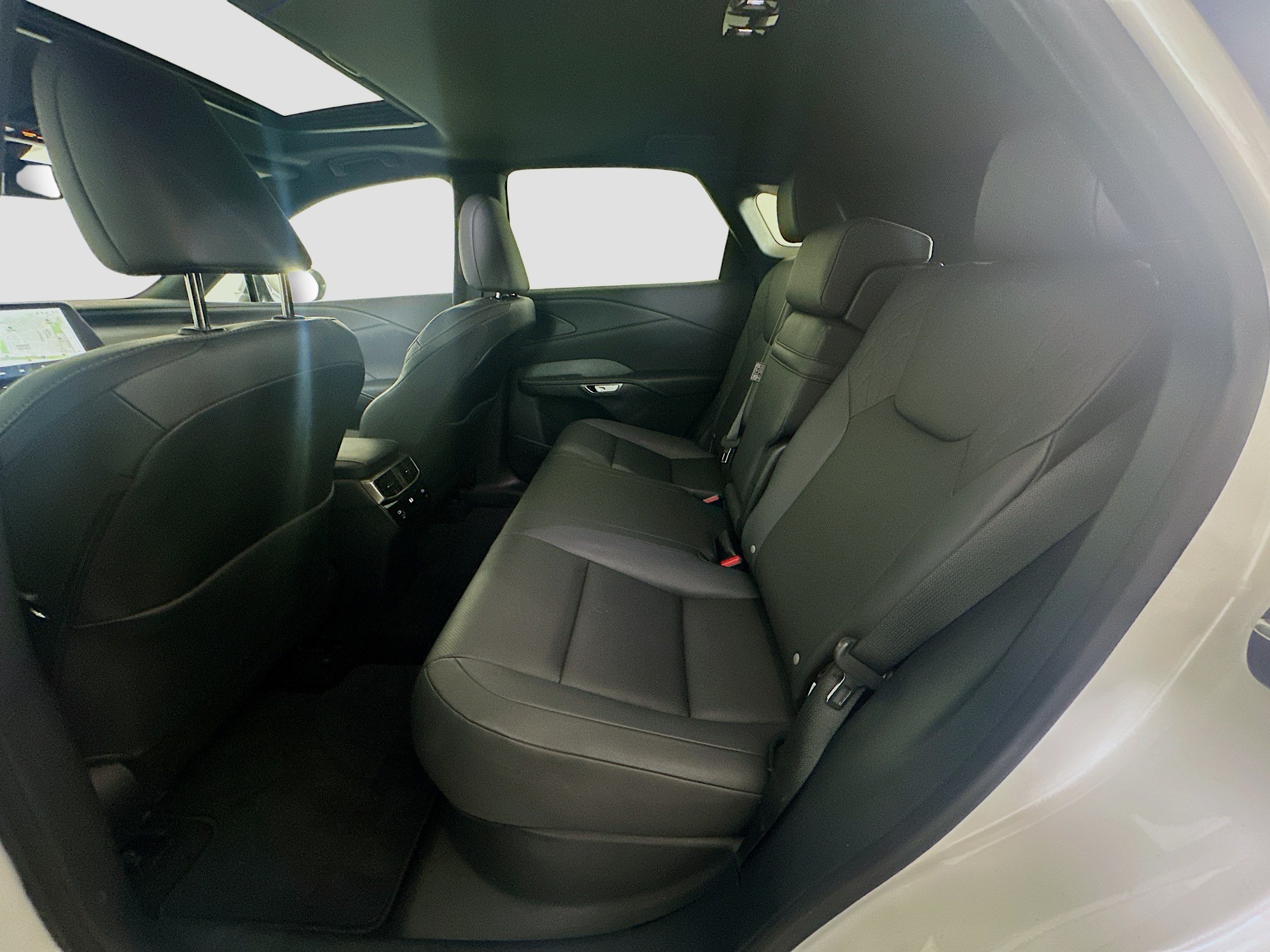 Used 2024 Lexus RX 350 Premium w/ Accessory Package (Z1) AWD/4WD image 30
