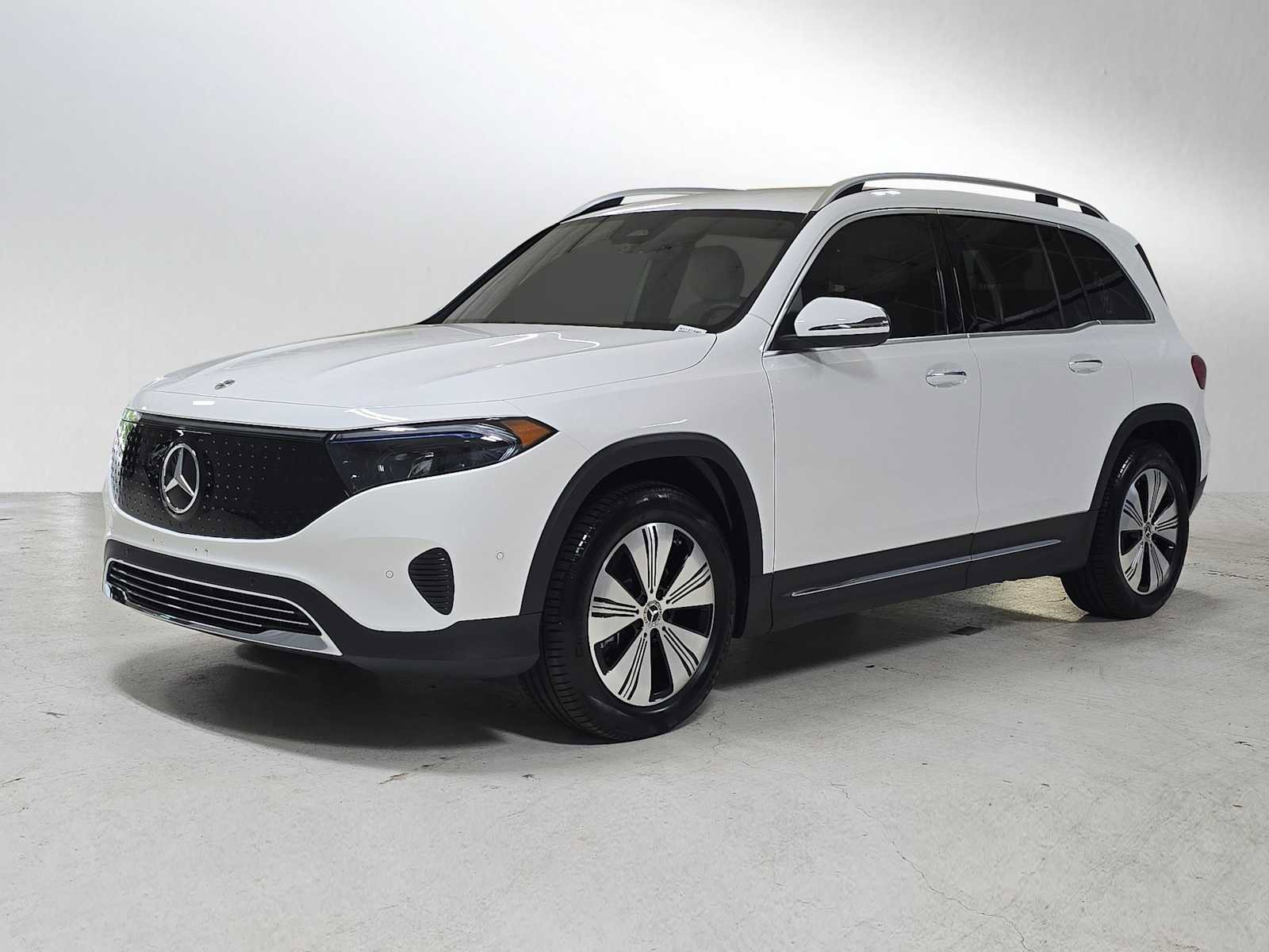 Certified 2025 Mercedes-Benz EQB 250+ image 7