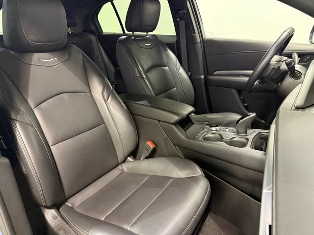 Used 2025 Cadillac XT4 Premium Luxury FWD image 28