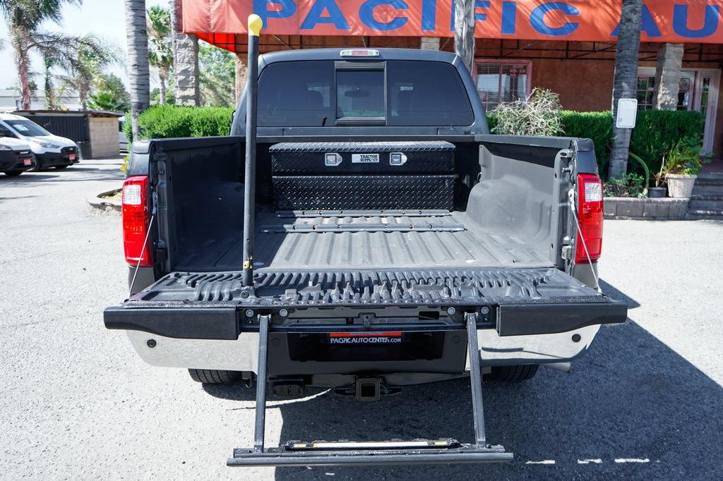 Used 2016 Ford F350 Lariat w/ Lariat Ultimate Package AWD/4WD image 8
