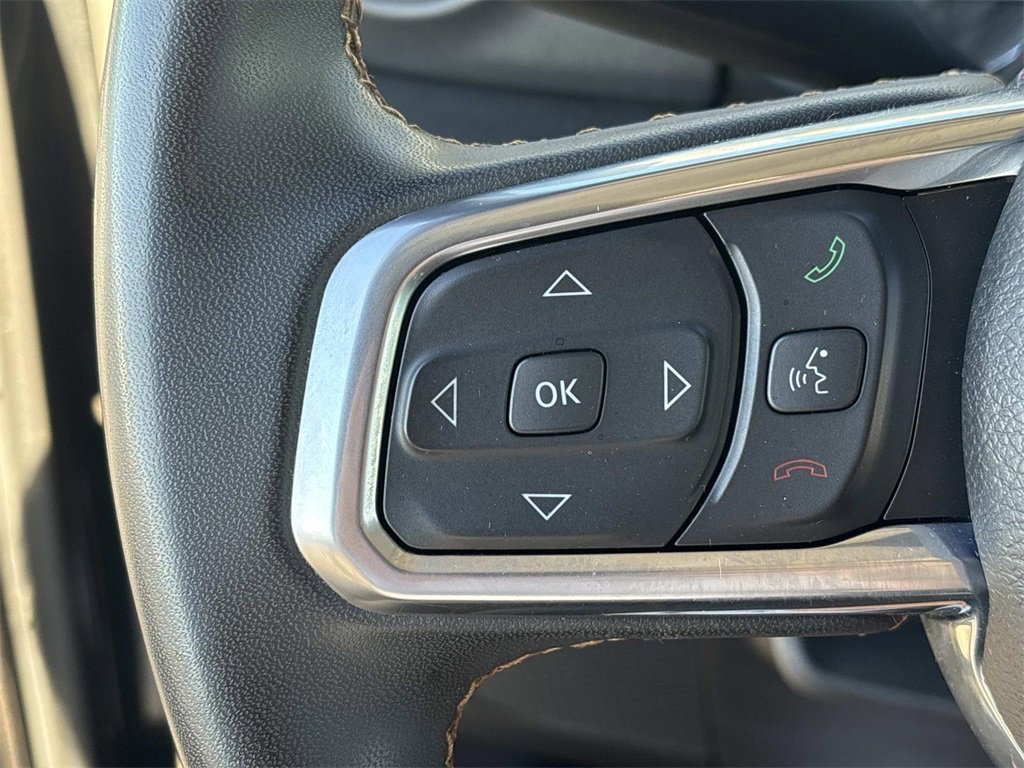 Used 2023 Jeep Gladiator Overland image 26