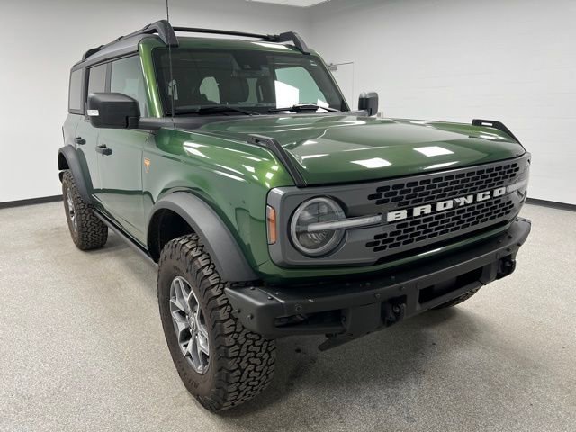 Used 2022 Ford Bronco Badlands AWD/4WD image 2