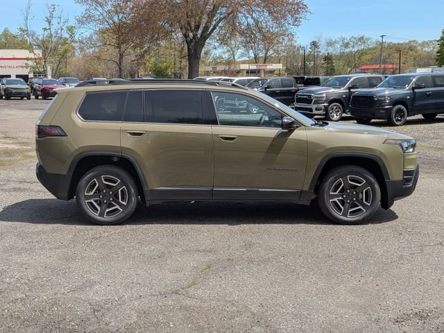New 2026 Jeep Cherokee Laredo AWD/4WD image 2