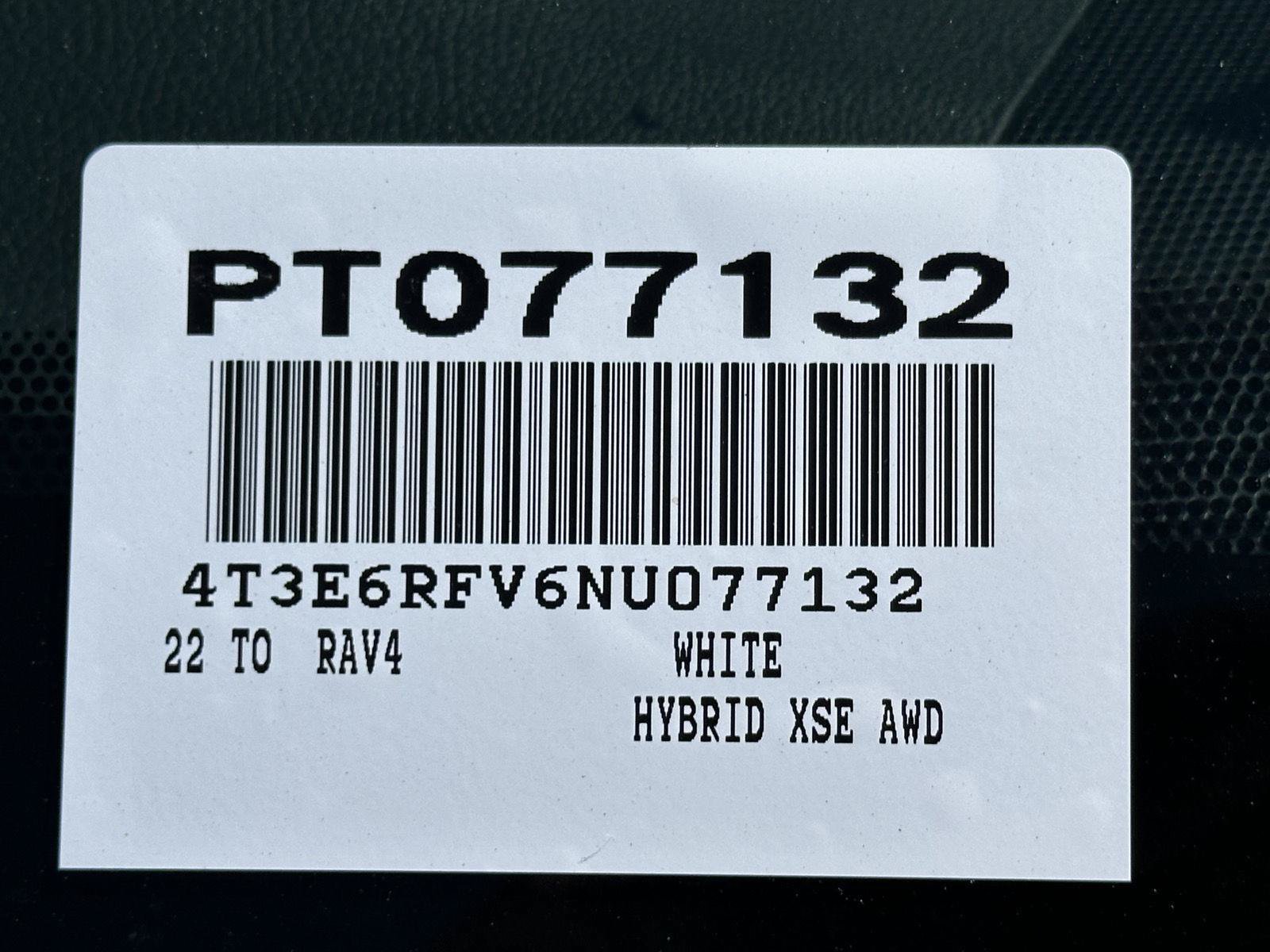 Used 2022 Toyota RAV4 XSE AWD/4WD image 15
