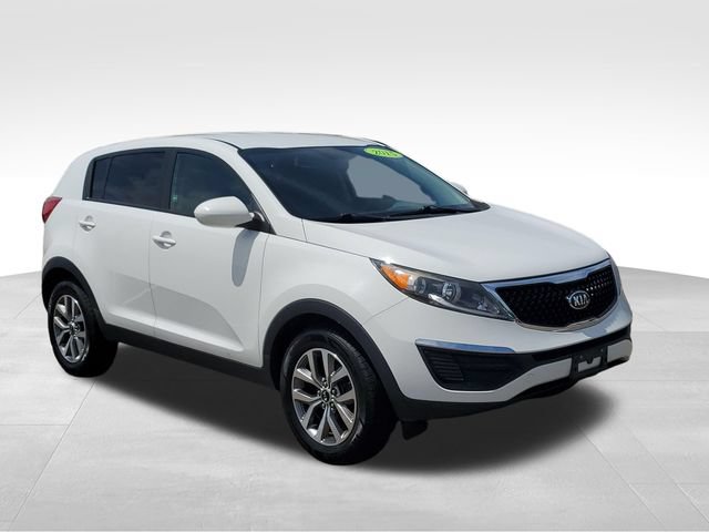 Used 2015 Kia Sportage LX FWD image 1