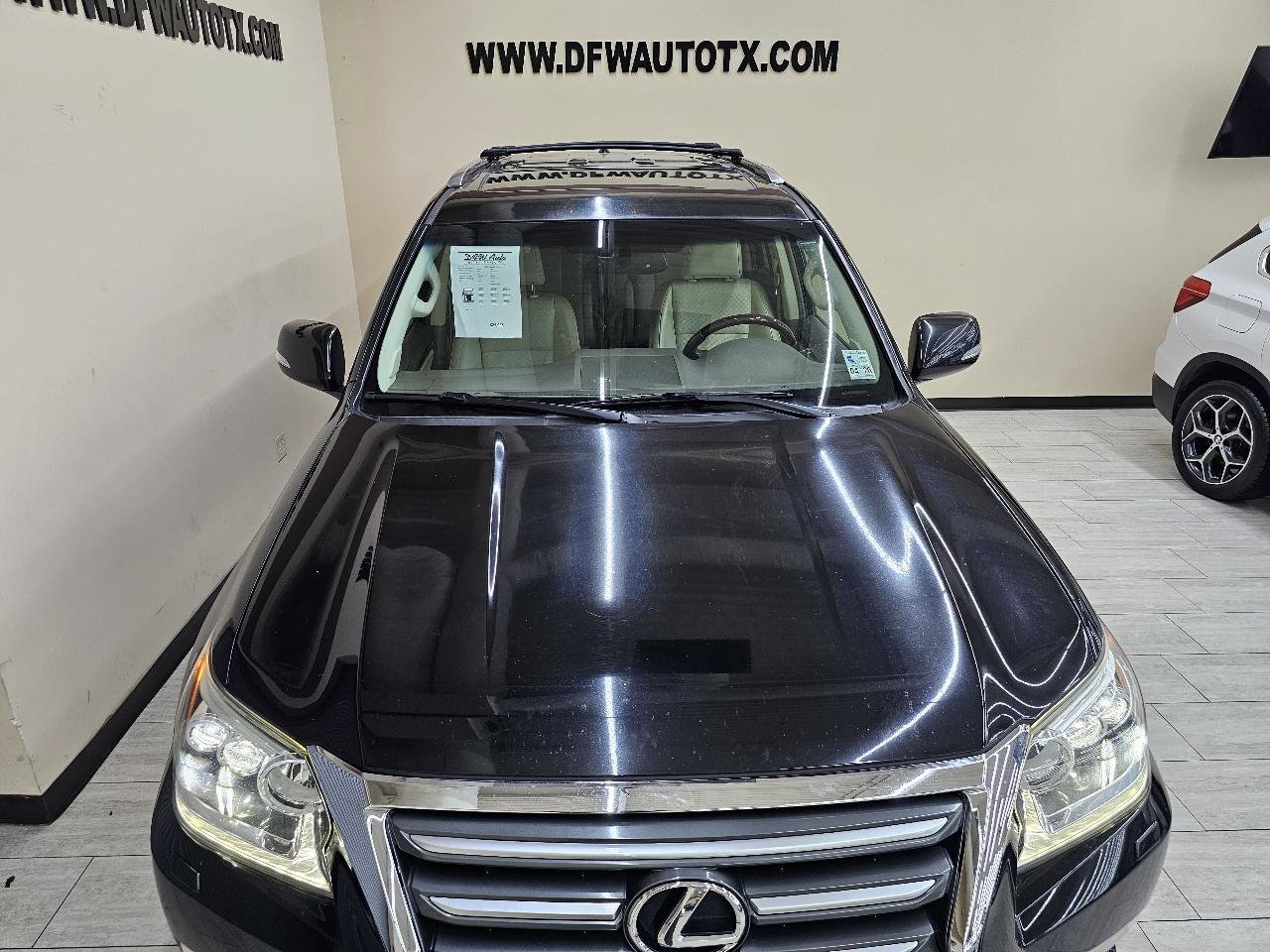 Used 2017 Lexus GX 460 Premium image 4
