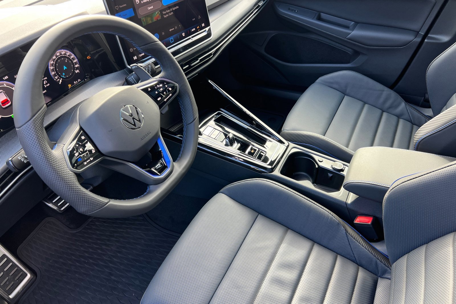 New 2026 Volkswagen Golf image 10