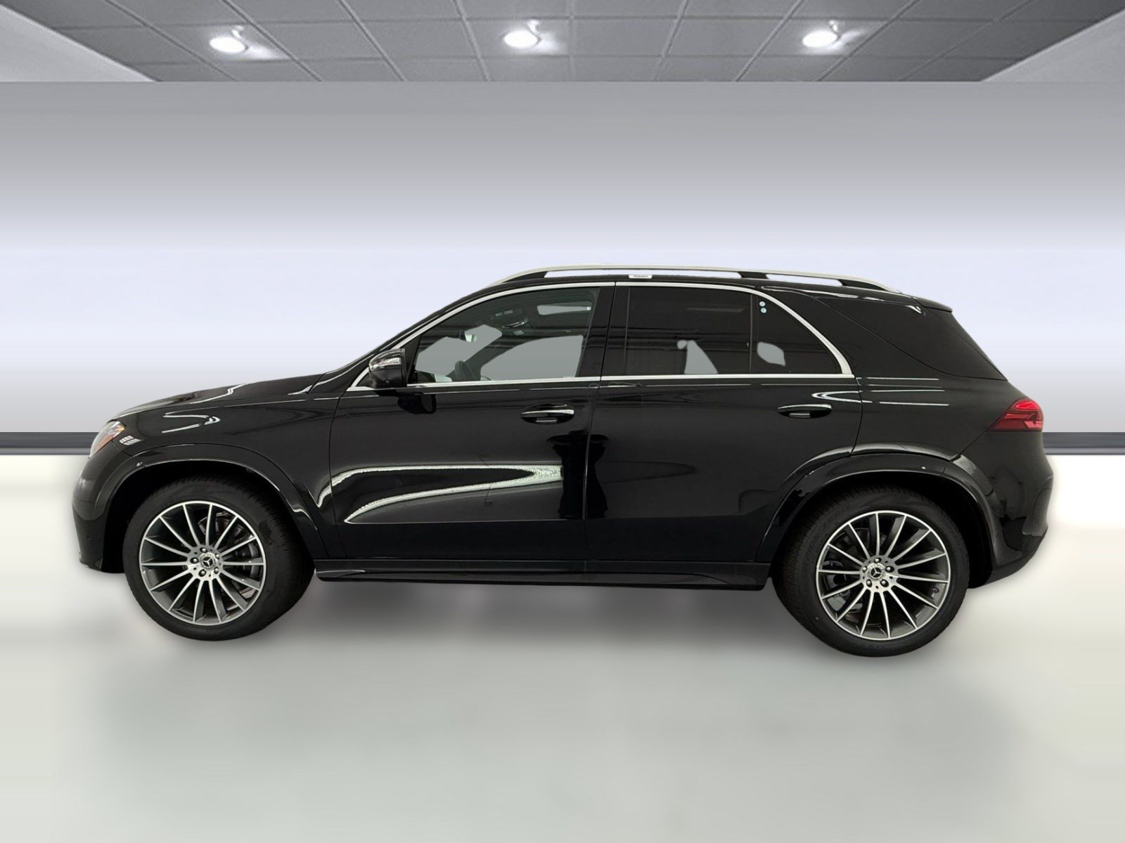 New 2026 Mercedes-Benz GLE 580 4MATIC image 2