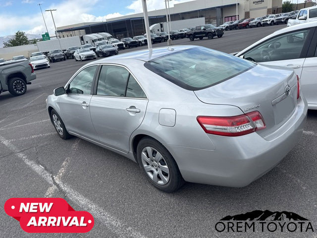 Used 2011 Toyota Camry LE FWD image 4