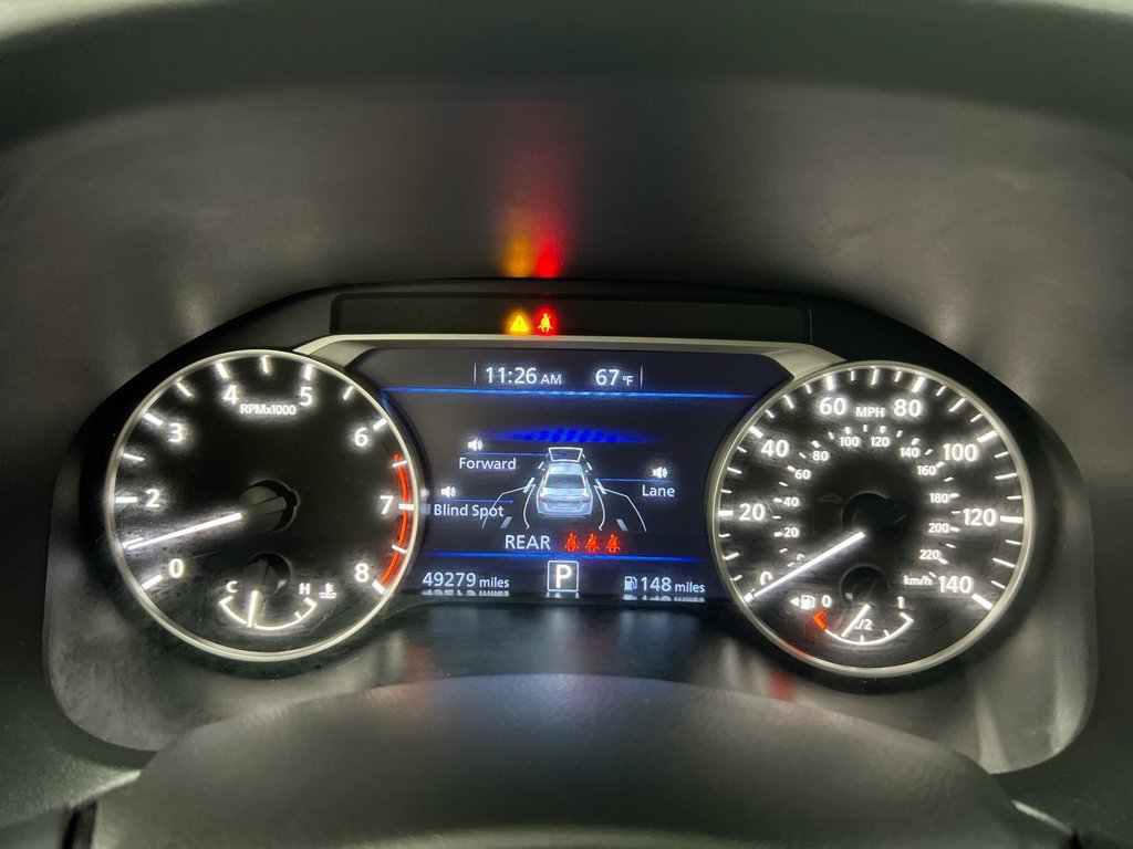 Used 2024 Nissan Altima 2.5 SV FWD image 12