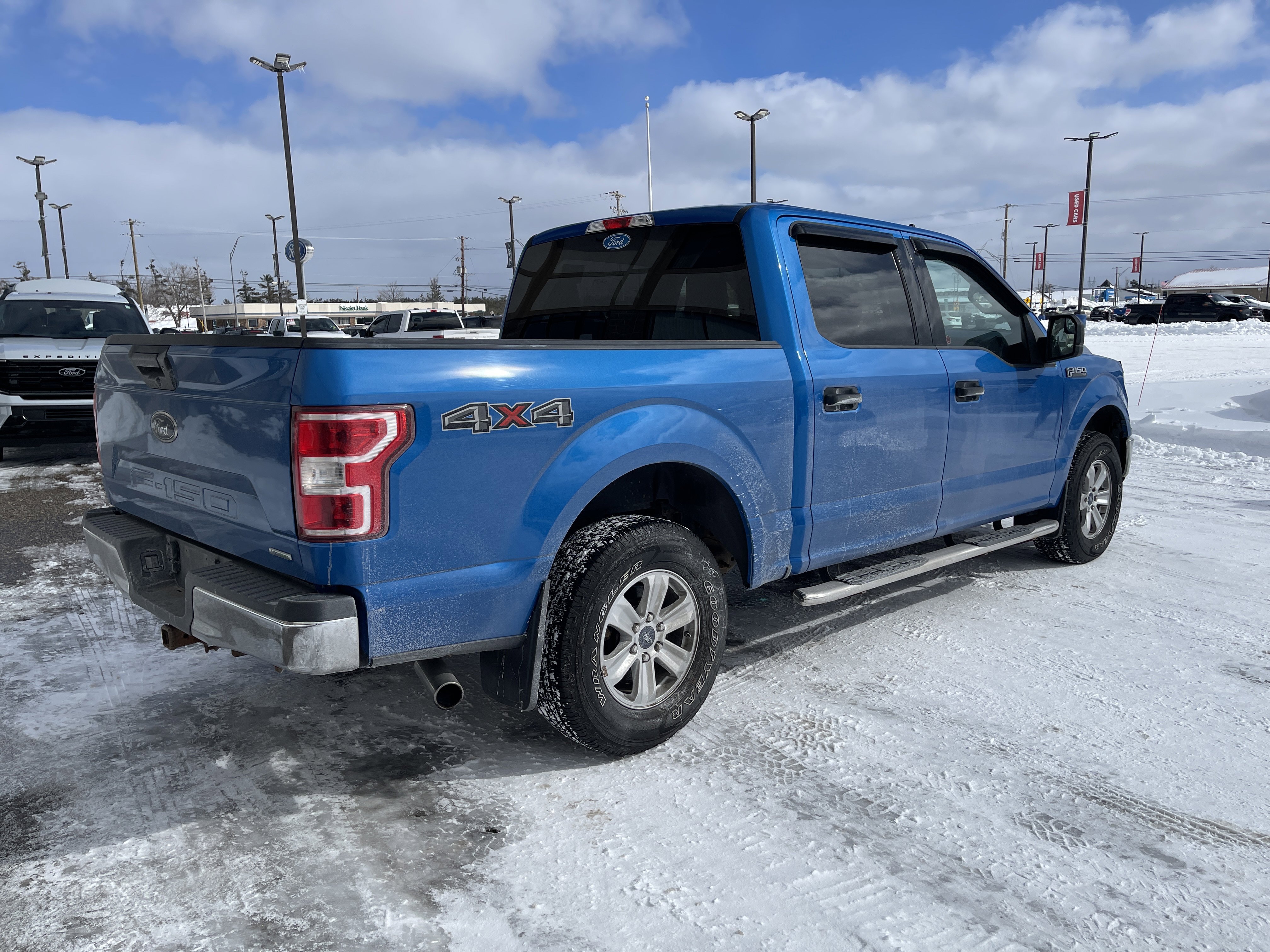 Used 2019 Ford F150 XLT w/ Trailer Tow Package image 4