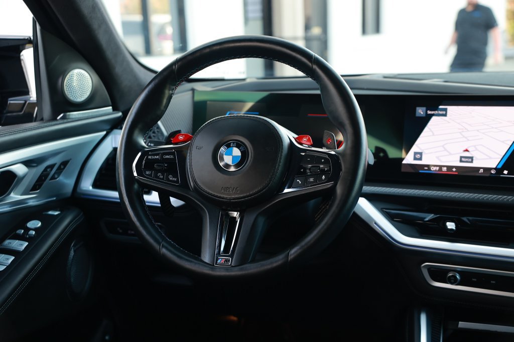 Used 2024 BMW XM AWD/4WD image 31