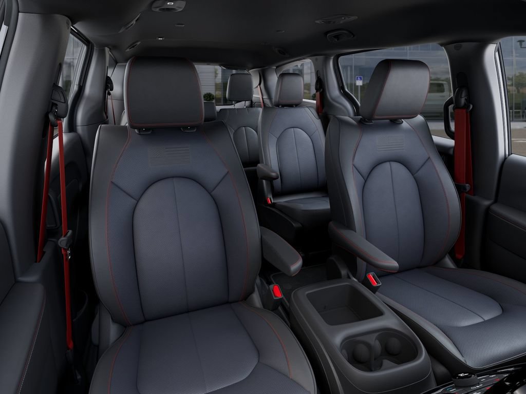 New 2027 Chrysler Pacifica Select FWD image 17