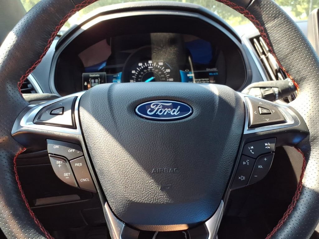 Used 2024 Ford Edge ST-Line AWD/4WD image 22