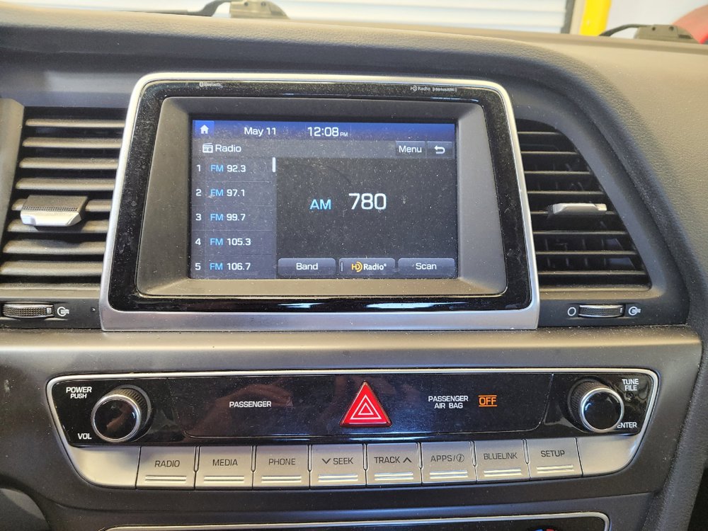 Used 2019 Hyundai Sonata Limited FWD image 25