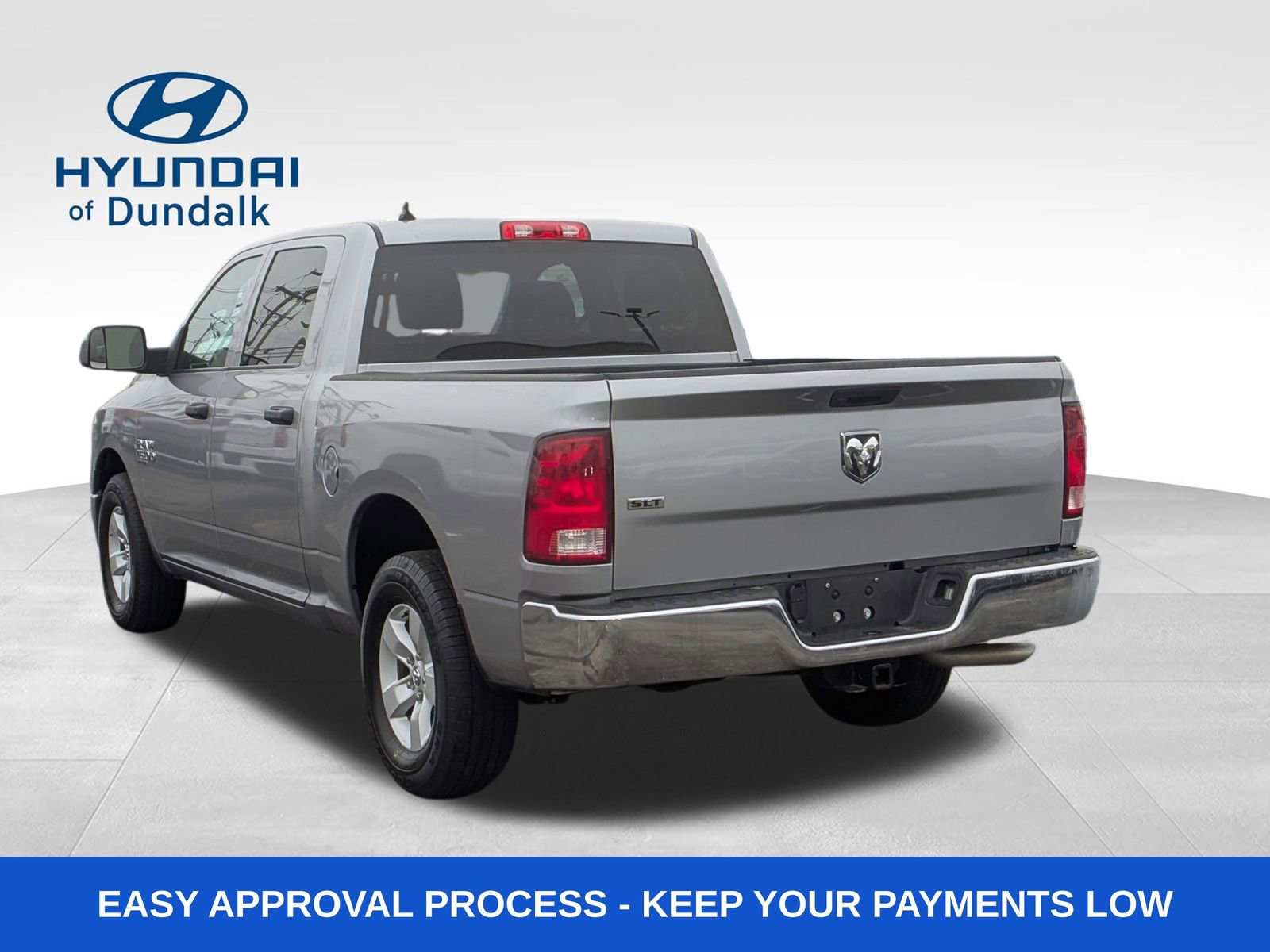 Used 2023 RAM 1500 Classic SLT w/ Trailer & Traction Group image 3