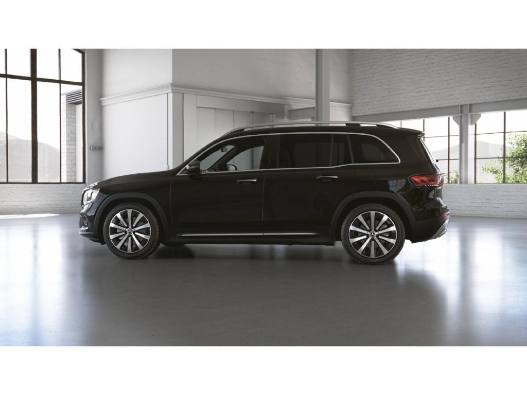 Used 2022 Mercedes-Benz GLB 250 4MATIC image 34