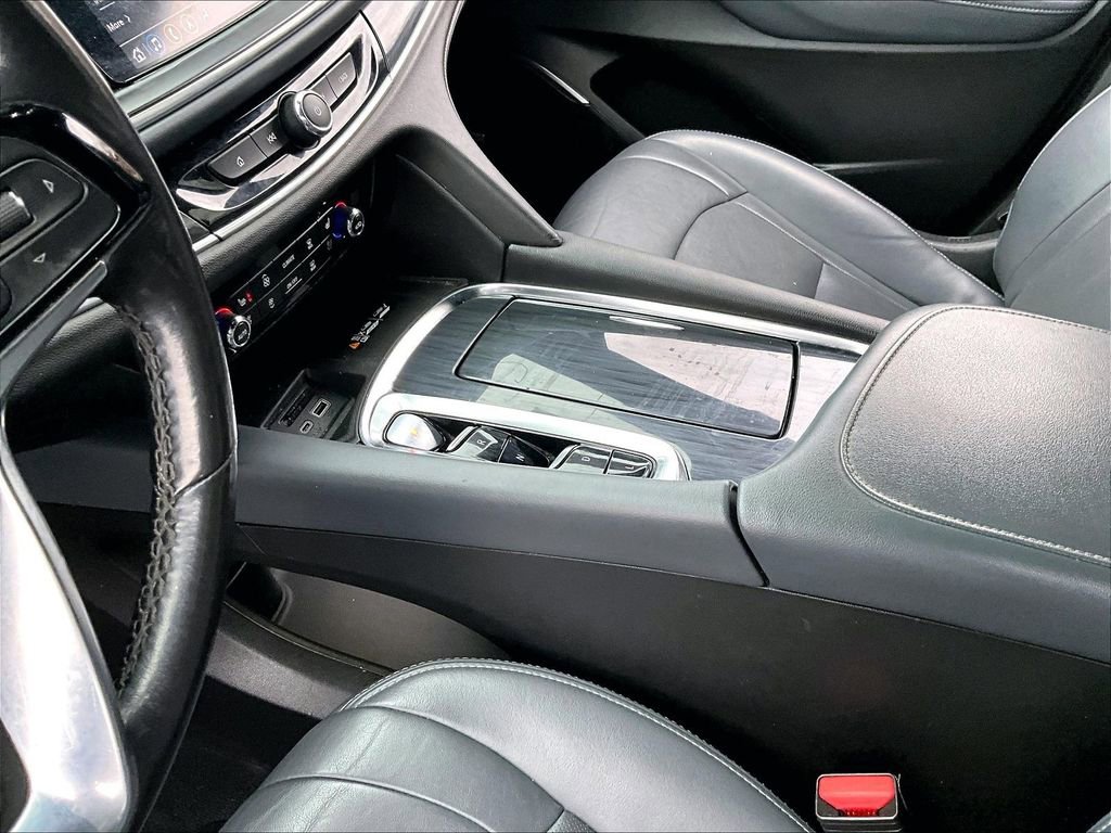 Used 2022 Buick Enclave Premium image 12