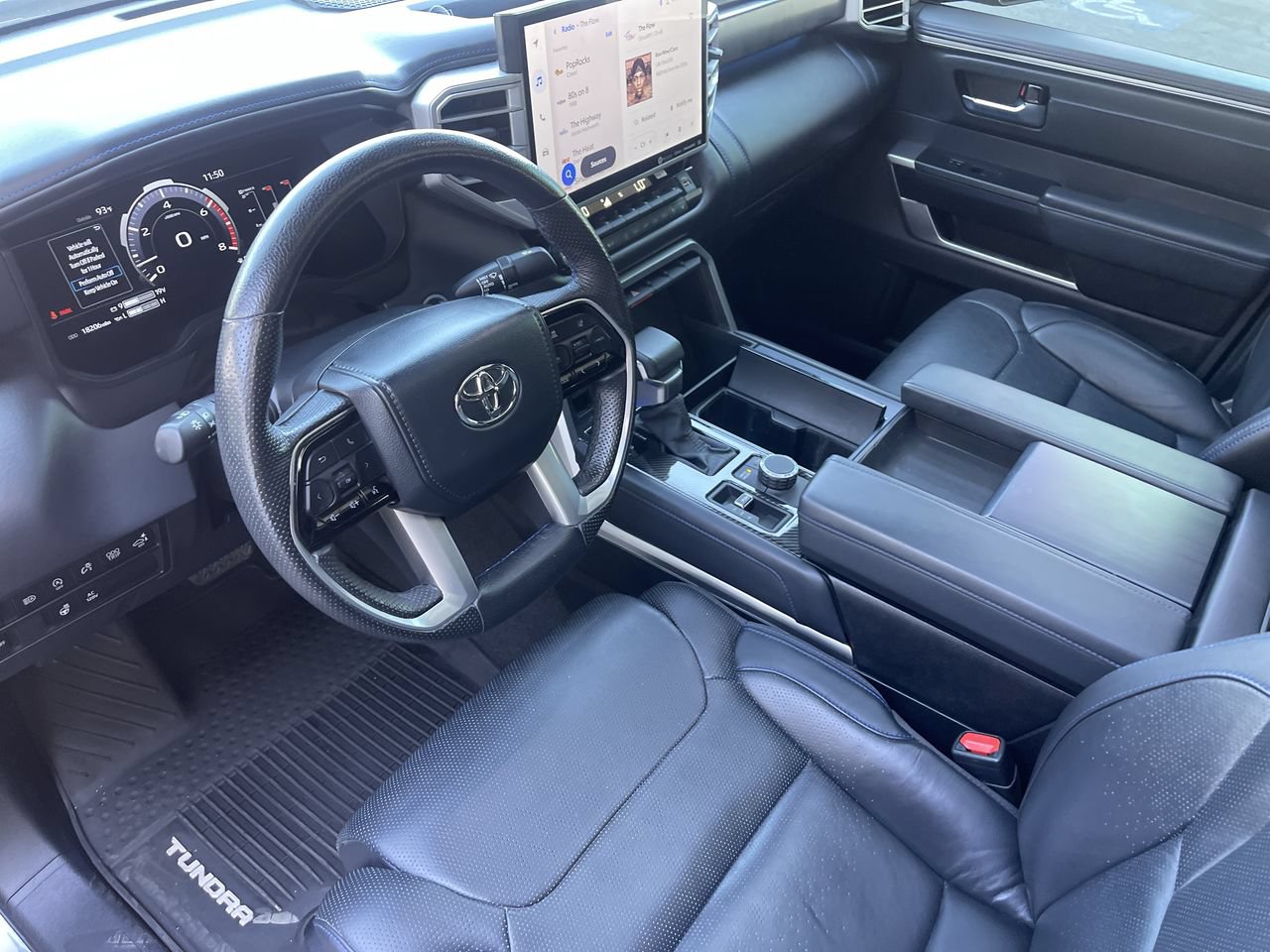 Used 2024 Toyota Tundra Platinum AWD/4WD image 10