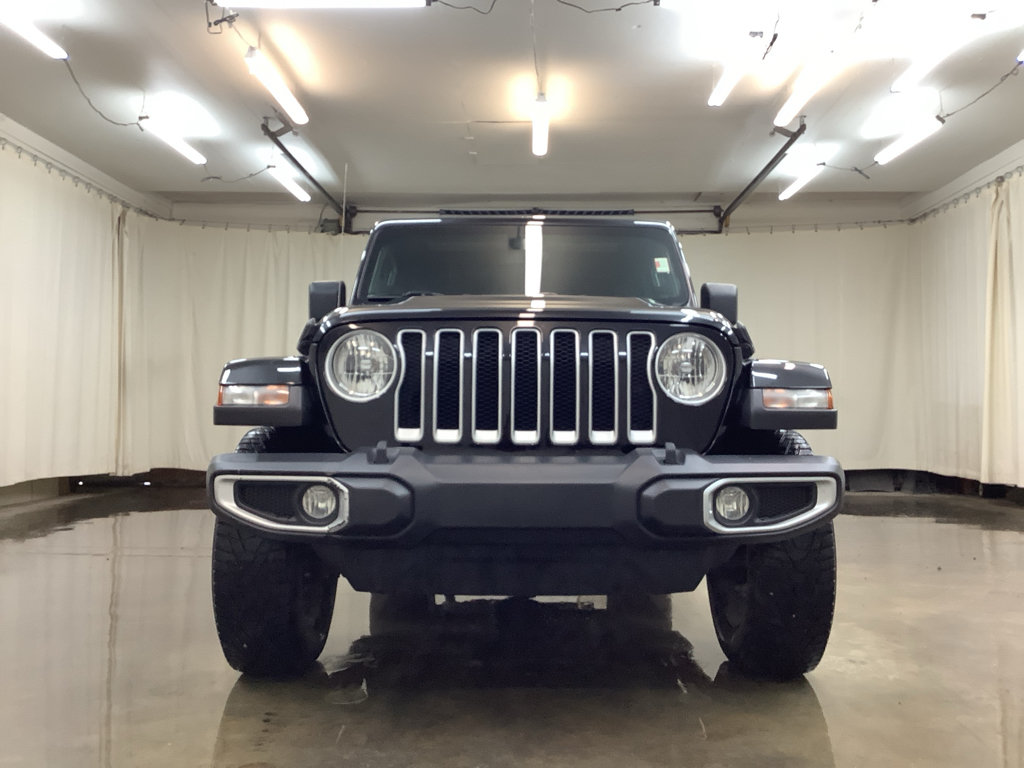Used 2021 Jeep Wrangler Unlimited Sahara w/ Uconnect 4C Nav & Sound Group AWD/4WD image 11