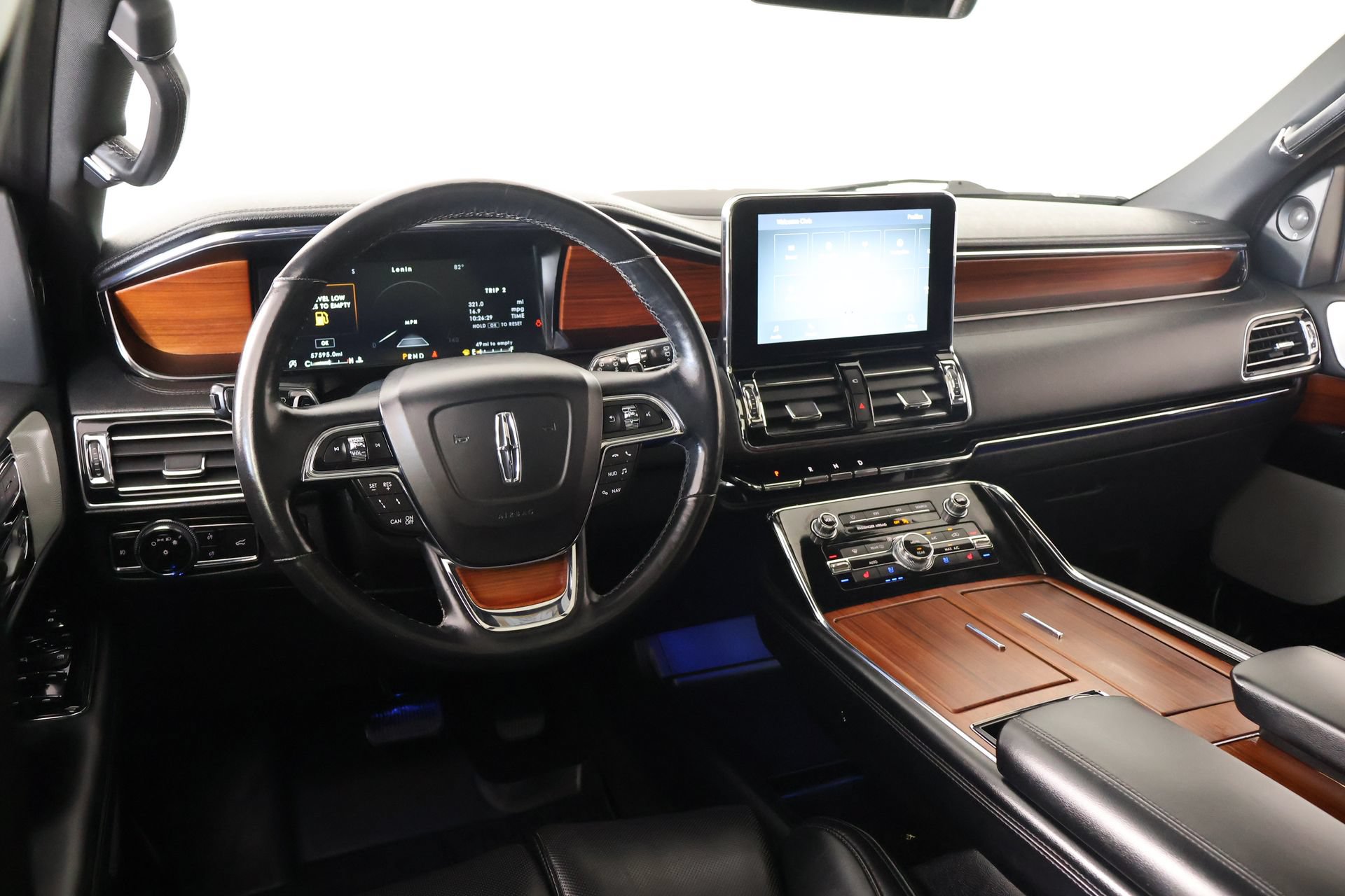 Used 2020 Lincoln Navigator Reserve w/ Equipment Group 208A Reserve RWD image 2