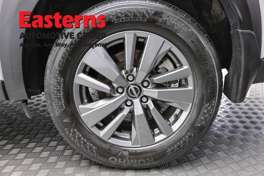 Used 2023 Nissan Pathfinder S AWD/4WD image 9