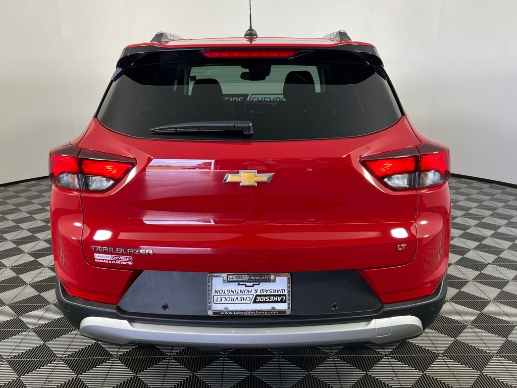 New 2026 Chevrolet TrailBlazer LT w/ Convenience Package FWD image 5