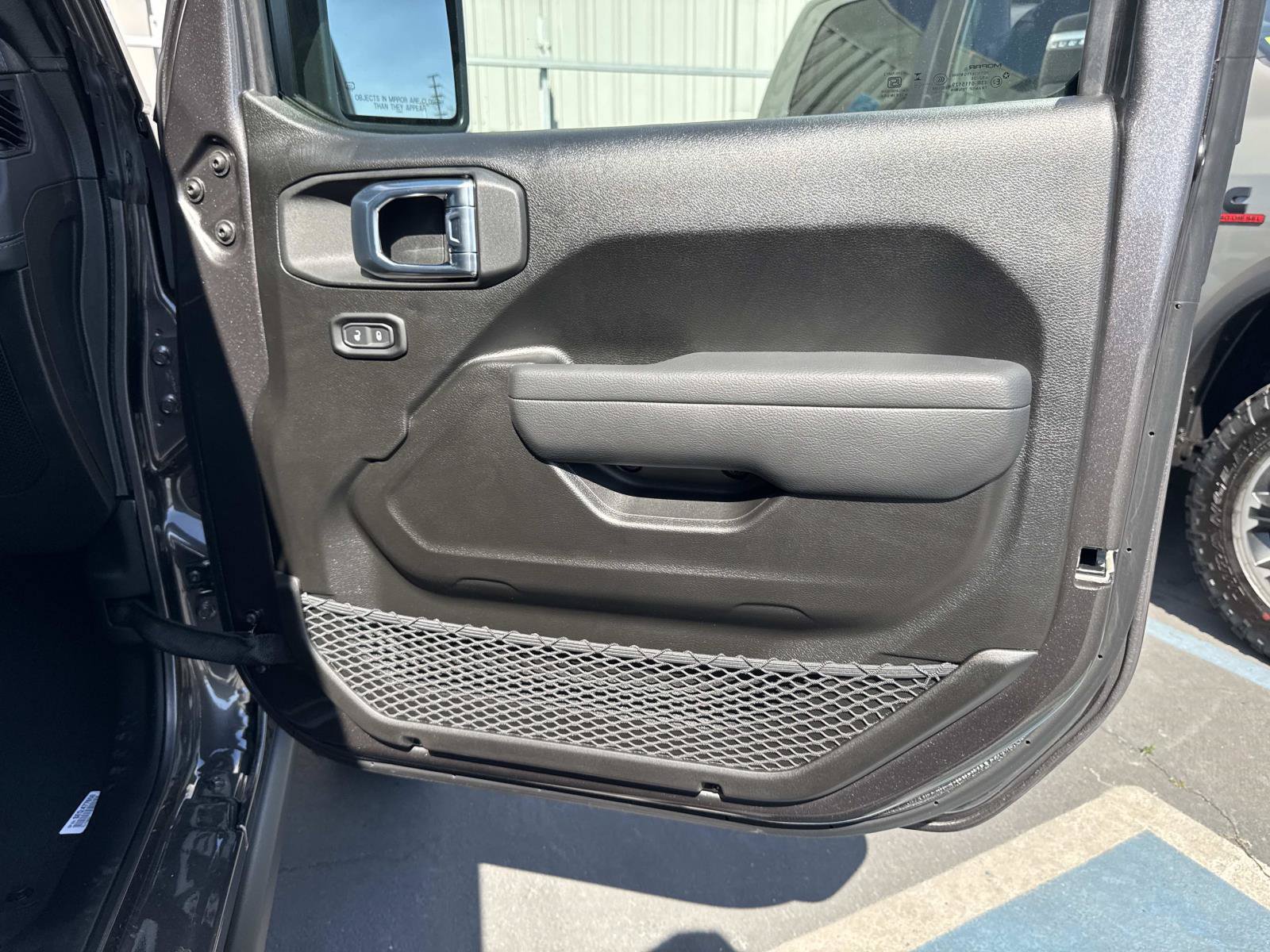 New 2026 Jeep Gladiator Rubicon w/ Steel Power Dome Hood Package AWD/4WD image 32