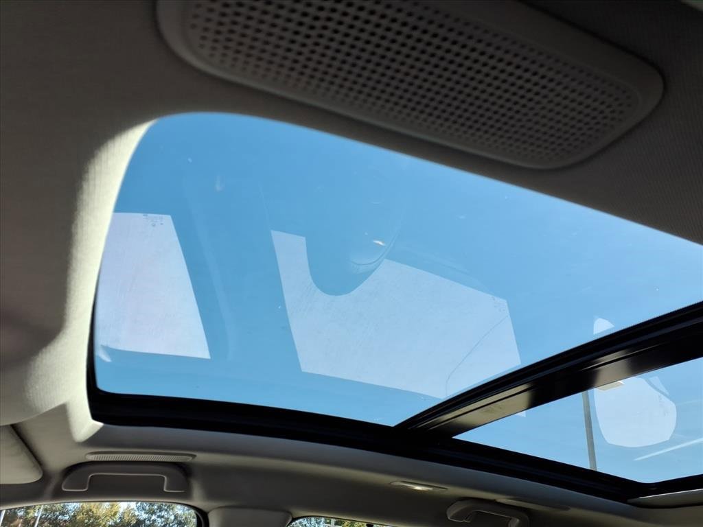 Used 2025 Acura MDX w/ Technology Package image 5