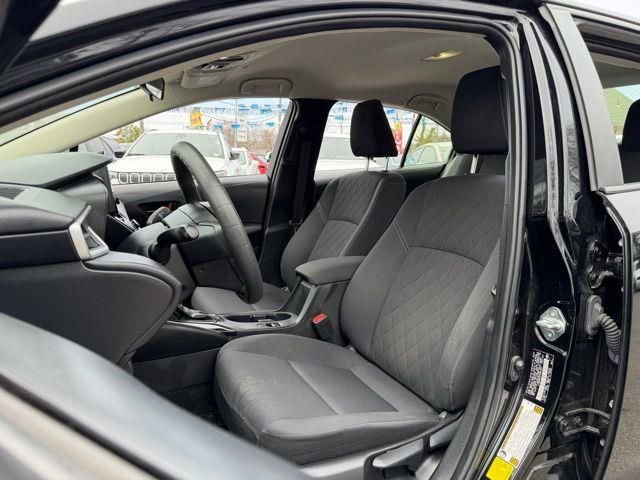 Used 2023 Toyota Corolla LE w/ Carpet Mat Package (TMS) FWD image 20