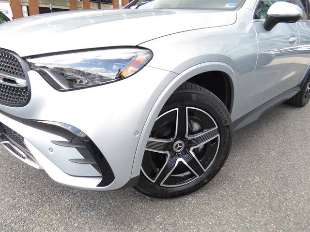 Used 2026 Mercedes-Benz GLC 300 4MATIC image 24