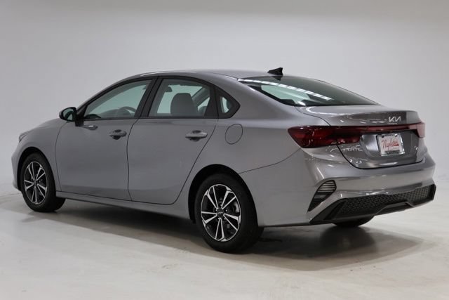 Used 2024 Kia Forte LXS FWD image 6