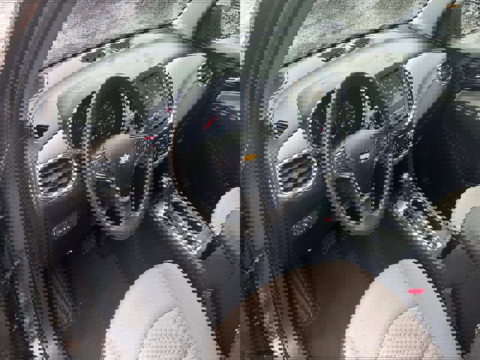 Used 2019 Chevrolet Equinox LS image 8