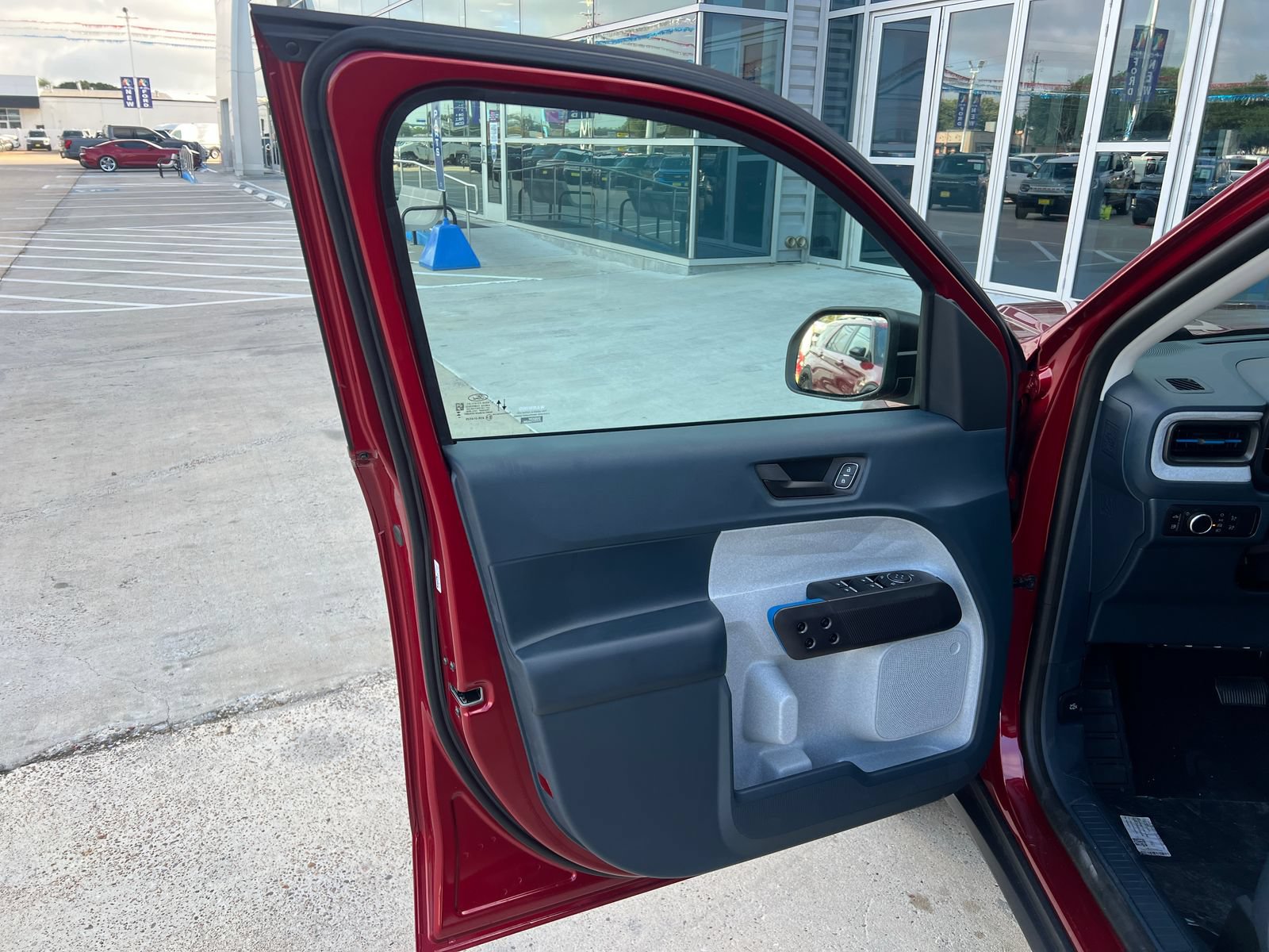 New 2026 Ford Maverick XLT FWD image 10