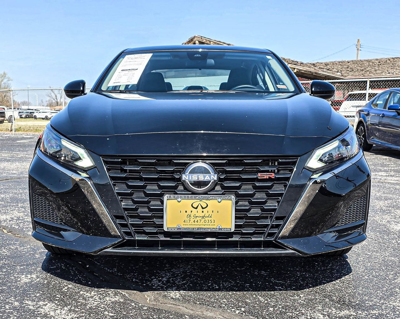 Used 2025 Nissan Altima 2.5 SR image 8