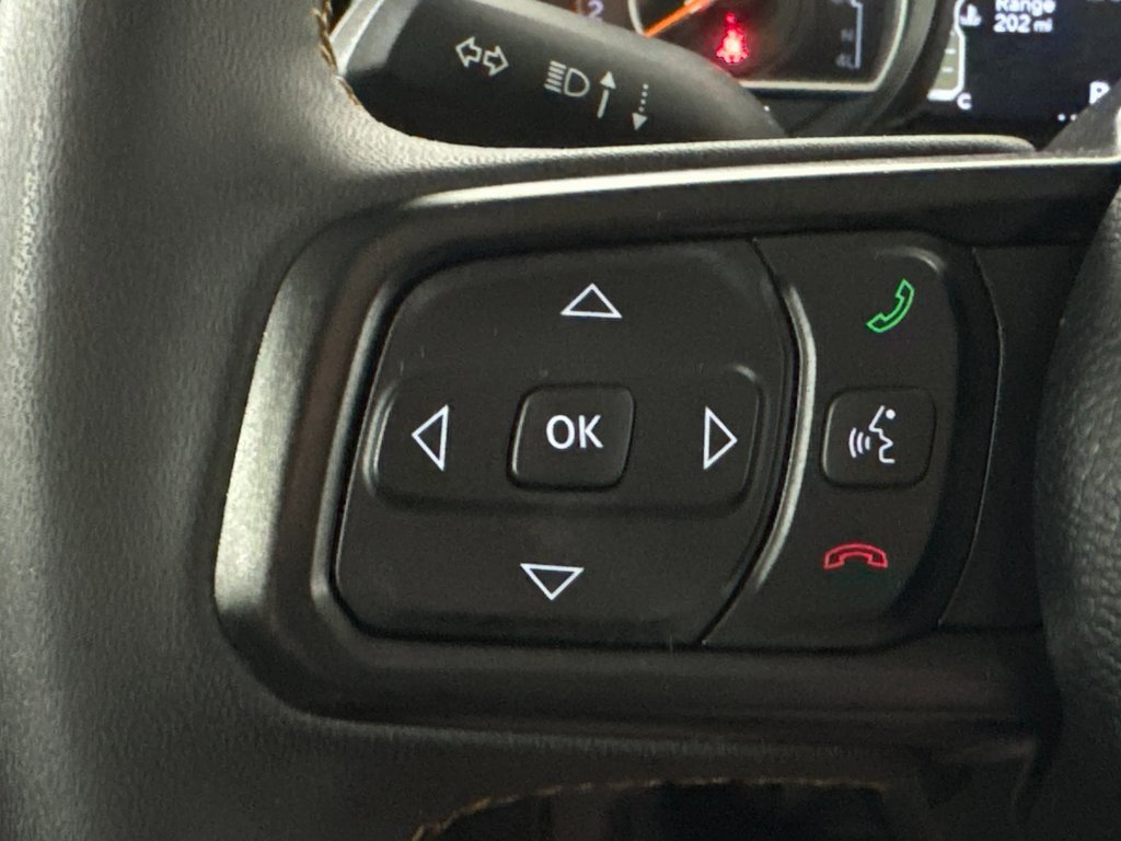 Used 2024 Jeep Wrangler Sport S image 5