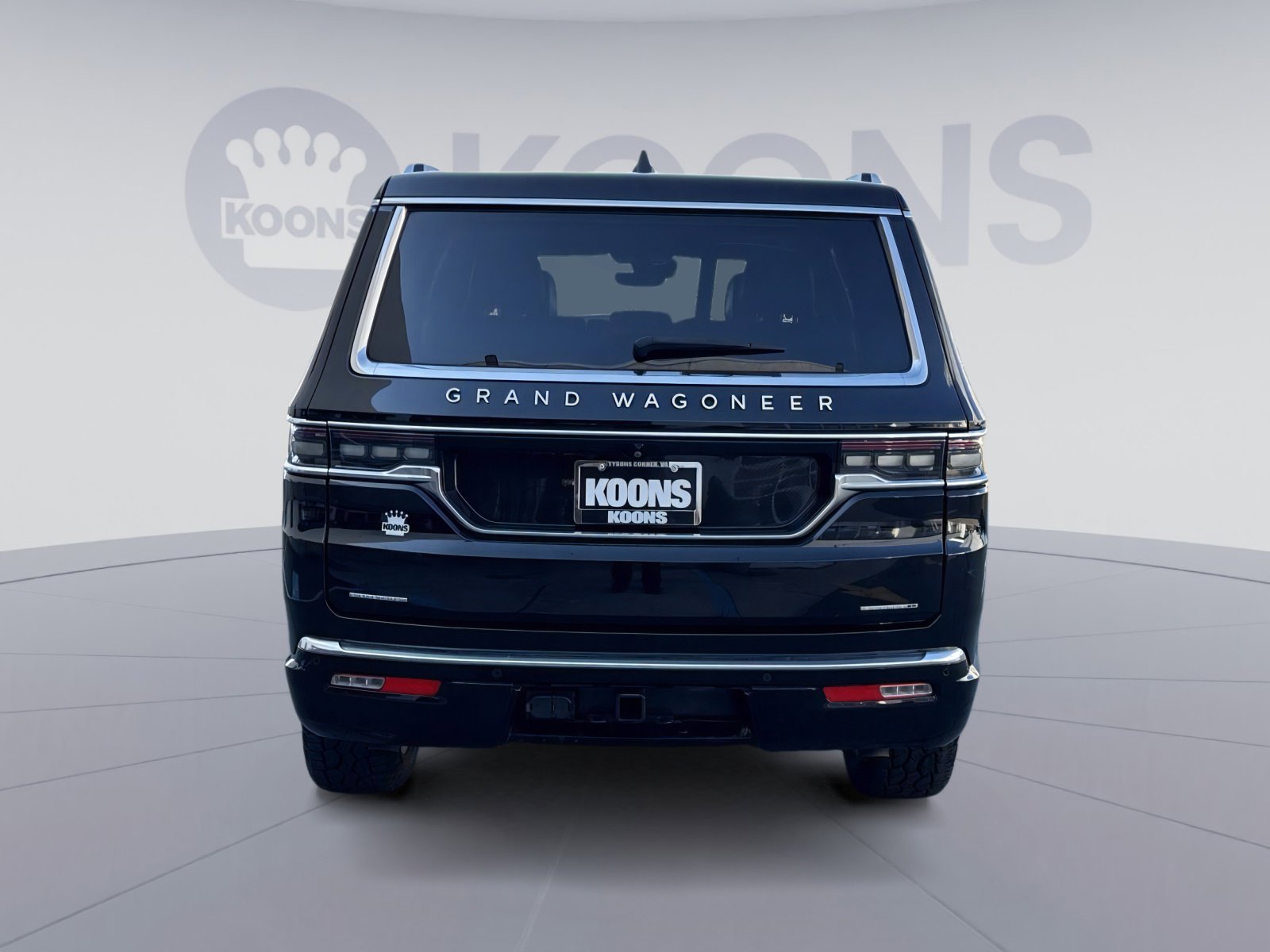 Used 2022 Jeep Grand Wagoneer Series I image 5