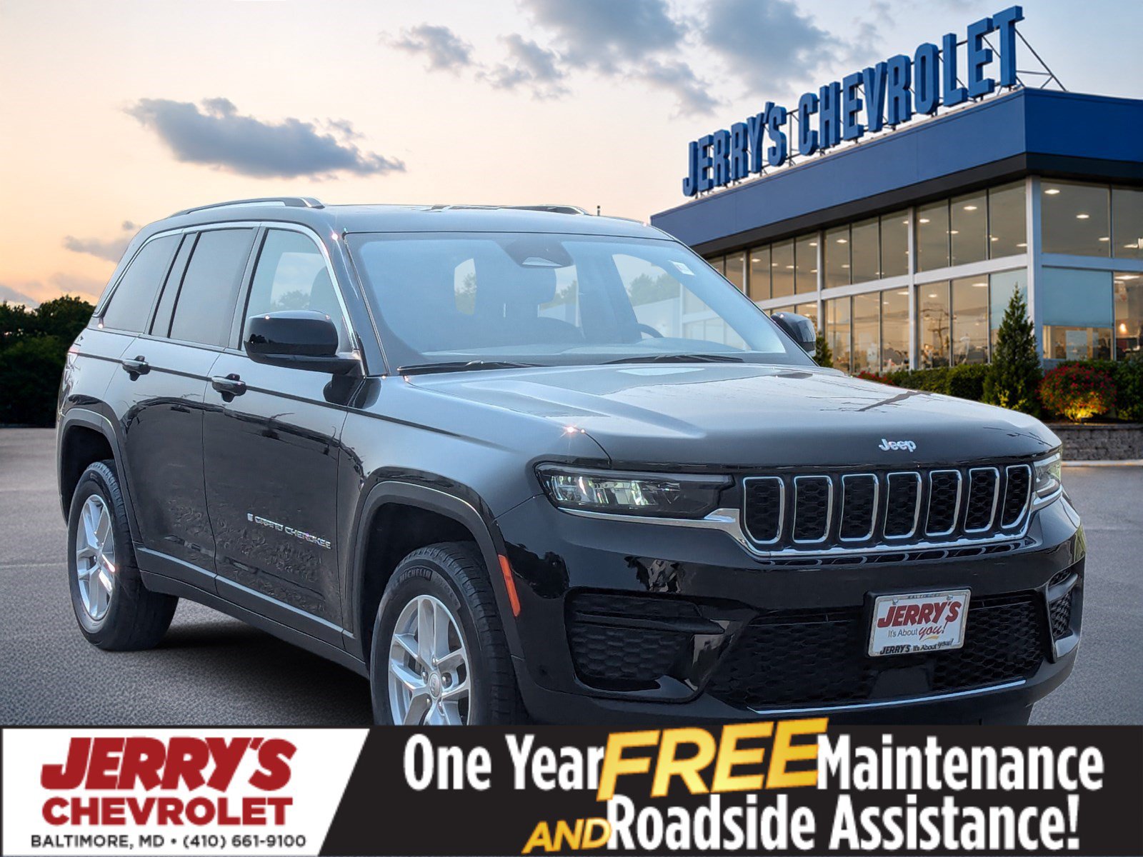 Used 2023 Jeep Grand Cherokee Laredo AWD/4WD video 1