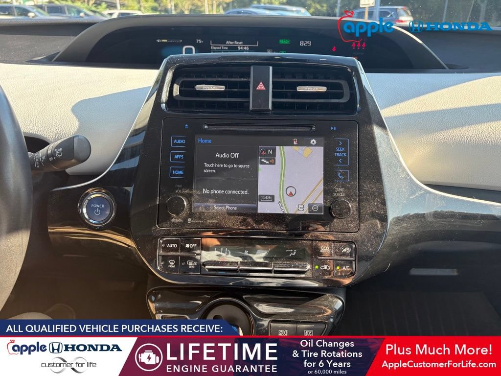 Used 2017 Toyota Prius Four FWD image 8