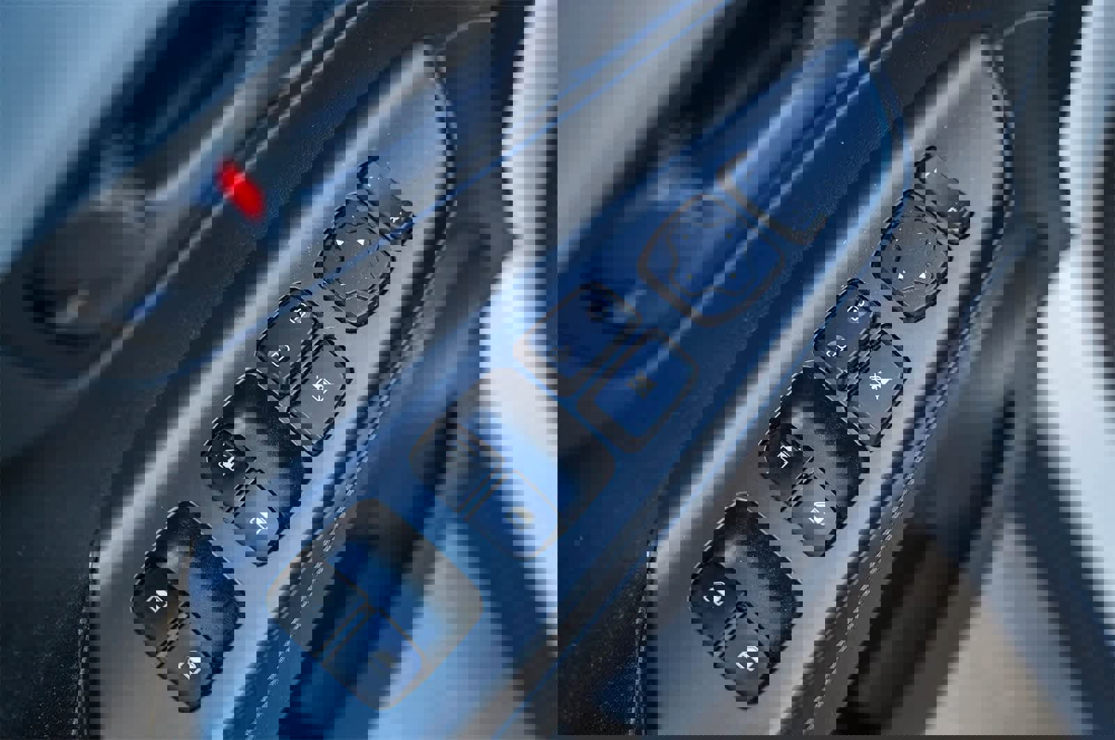 Used 2018 Hyundai Kona SE image 19