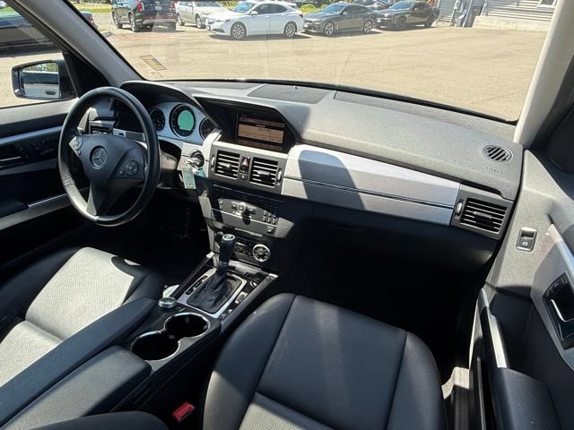 Used 2011 Mercedes-Benz GLK 350 4MATIC image 25