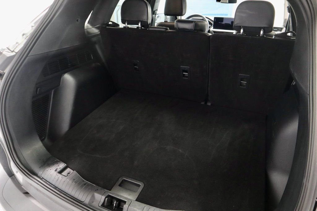 Certified 2025 Ford Escape Platinum image 14