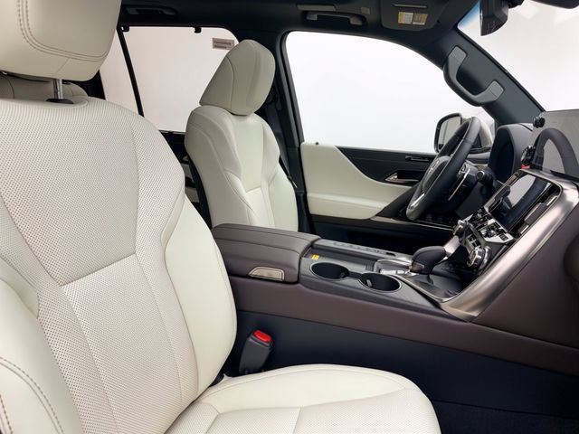New 2026 Lexus LX 700h Luxury w/ Accessory Package (Z1) AWD/4WD image 30