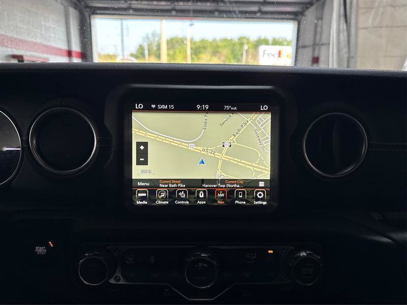 Used 2023 Jeep Wrangler Unlimited Sahara w/ Cold Weather Group AWD/4WD image 37