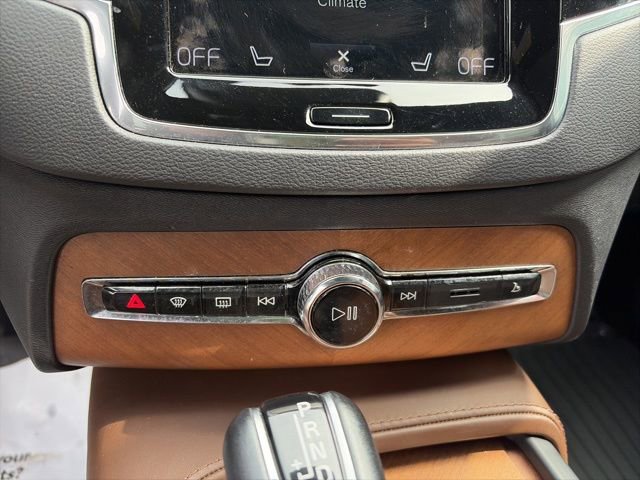 Used 2020 Volvo XC90 T6 Inscription image 16
