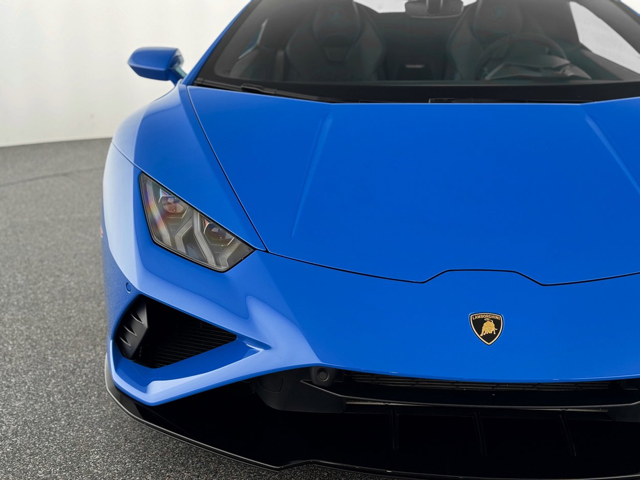 Used 2022 Lamborghini Huracan EVO image 36