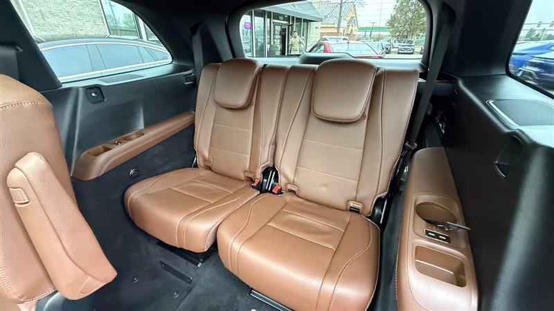 Used 2024 Mercedes-Benz GLS 450 4MATIC w/ AMG Line Exterior image 22