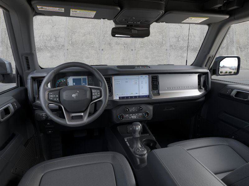New 2025 Ford Bronco Outer Banks AWD/4WD image 9